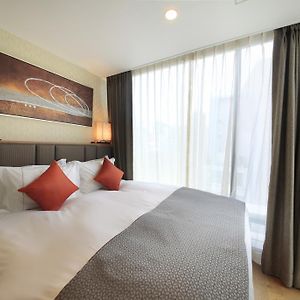 Annex Queen Room