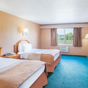 Deluxe Room Two Double Beds Non-Smoking