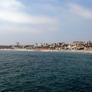 Days Inn By Wyndham Oceanside