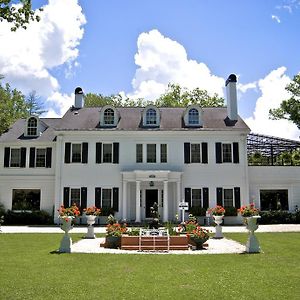 The Melange Inn