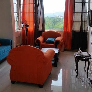 Malia'S New Kgn Apartment