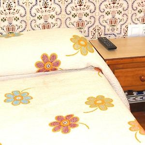 Single Room Double Bed