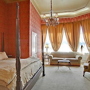 Premier King Room