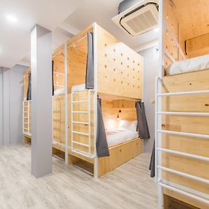 Dormitory Room Female only