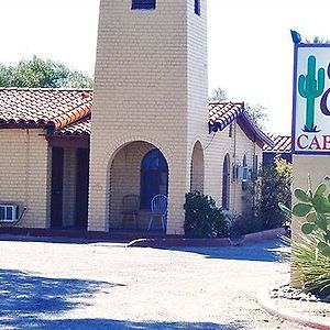 Copper Cactus Inn