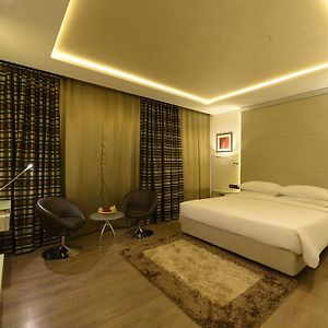 Premium King Room