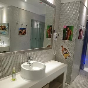 Dormitory Room Male only