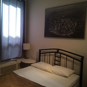 Small Queen Room