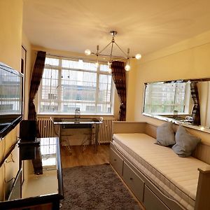 Nell Gwynn House Apartment