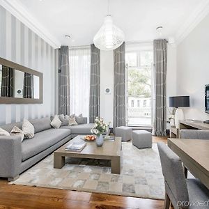 Executive One-Bedroom Apartment