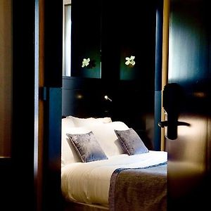 Comfort Queen Room
