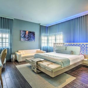 King Studio Suite Gold