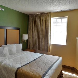 One Bedroom Suite 1 Queen Bed Non-Smoking