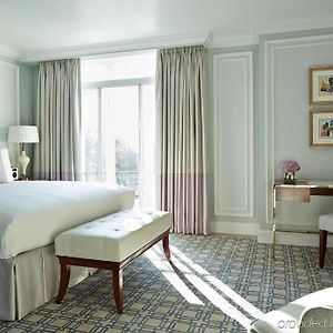 Executive King Room