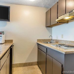 Queen Suite