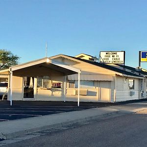 Scottish Inn And Suites