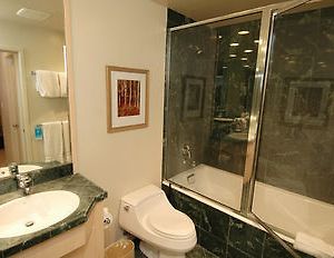 Fifth Avenue Condominiums By Frias