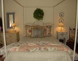 Circular Manor Bed And Breakfast