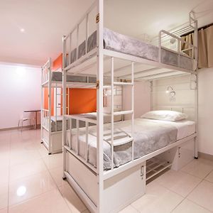Dormitory Room Mixed
