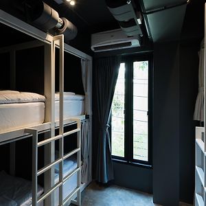 Dormitory Room Mixed