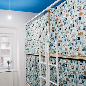 Dormitory Room Mixed