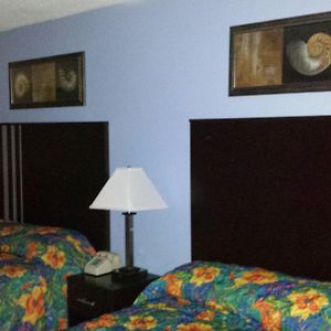 Oceanfront 2 Queen beds Balcony