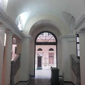 Dormitory Room Mixed