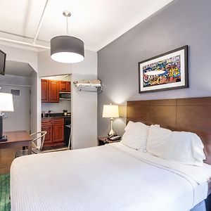 Economy Shared Bathroom King Room