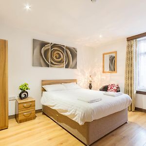 Budget King Room