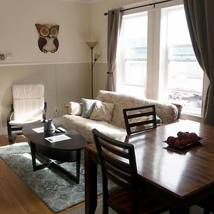 One-Bedroom Apartment 3