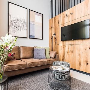 Large One-Bedroom Apartment Mobility accessible