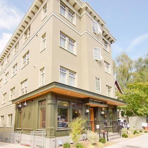 Roy Street Commons