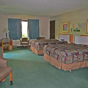 Deluxe Queen Room Two Queen Beds Disability Access Non-Smoking