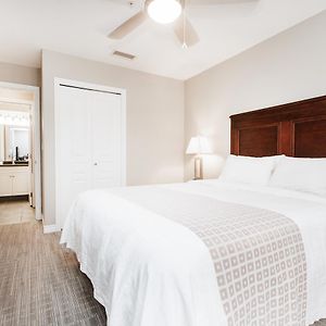Executive Two-Bedroom King Suite