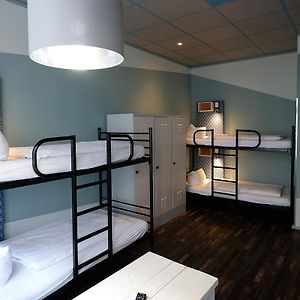 Dormitory Room Mixed