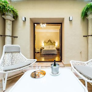 Premium Room Patio