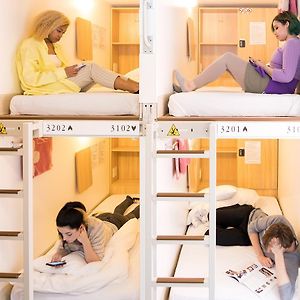 Dormitory Room Mixed