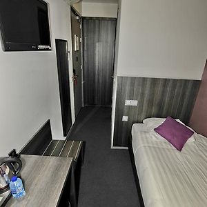Small Single Room
