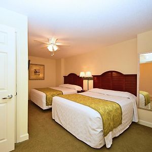 1 Bedroom 1 Bath Side-view Condo 2 Queens Wall Bed T29