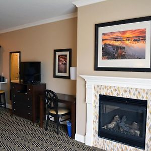 Grand King Suite