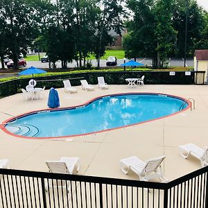 Motel 6-Savannah, Ga - Midtown