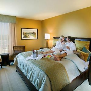 Luxury King Room