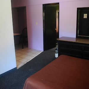 Standard Family King Room