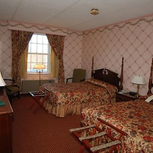 Standard Room Two Double Beds