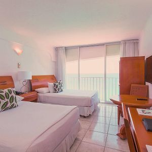 Deluxe Oceanfront Double Room