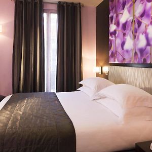 Charming King Room