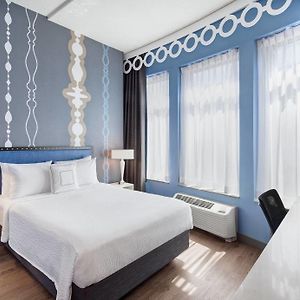 Queen Room Hearing Accesible