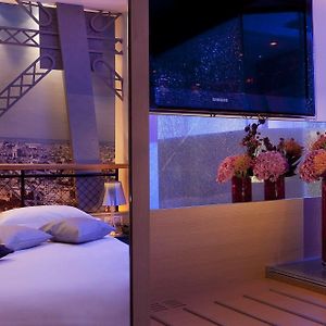 Eiffel King Room