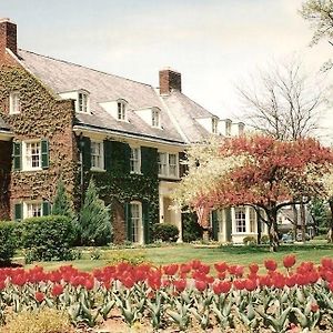 Montague Inn