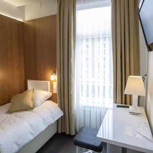 Standard Room with 1 Single Bed
